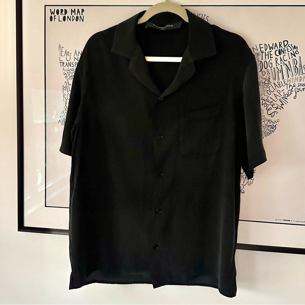 Garçons Infideles Men’s Black Short Sleeve Silk Button Down Shirt Sizee Medium M